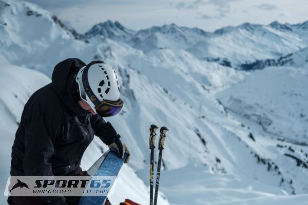 Skitouren Eispickel Miete